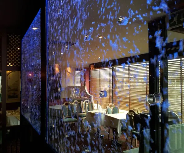 Mirrored interior with illuminated bubble columns